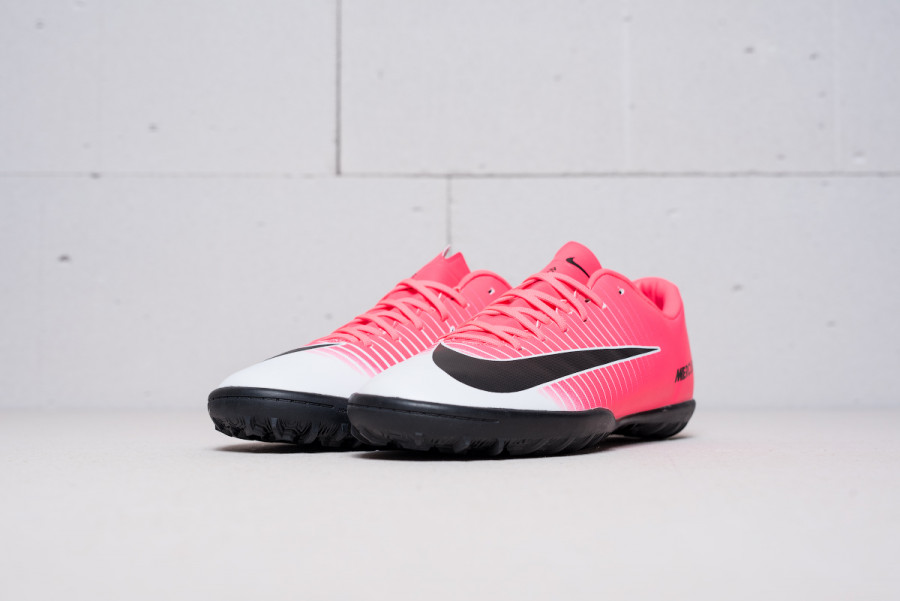 Футбольная обувь Nike Mercurial Victory VI TF