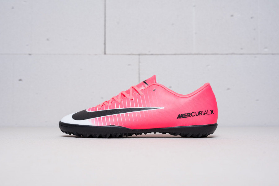 Футбольная обувь Nike Mercurial Victory VI TF