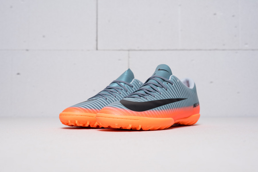 Футбольная обувь Nike Mercurial Victory VI CR7 TF