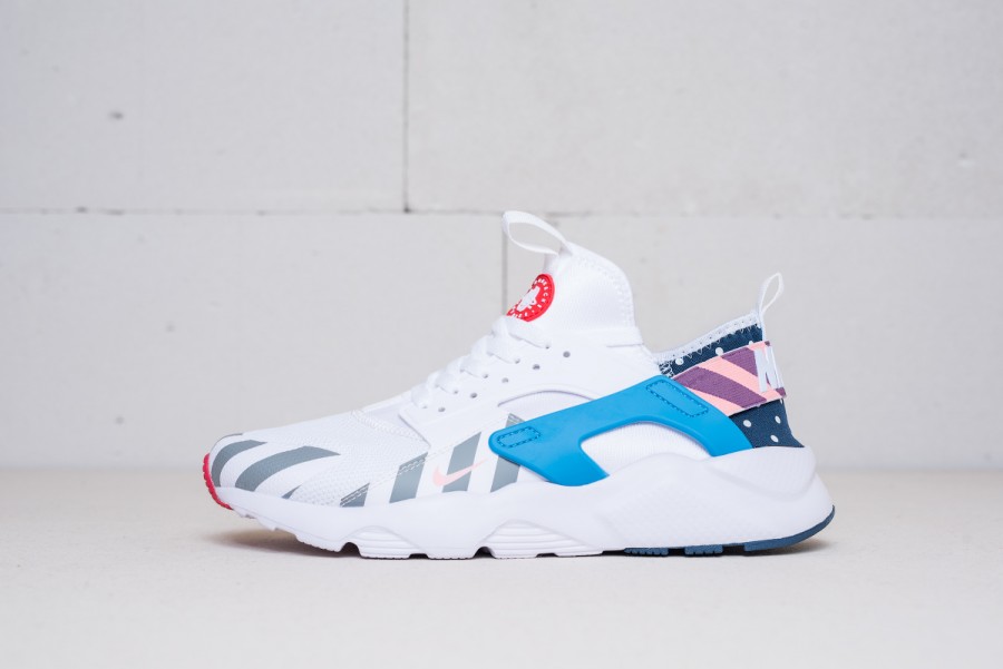 Кроссовки Nike Air Huarache Run Ultra