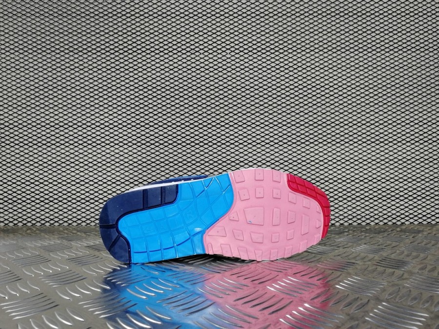 кроссовки женские Nike Air Max 1 Parra