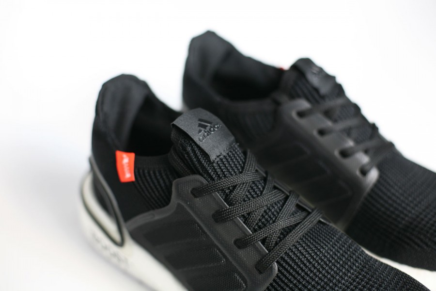 кроссовки Adidas Ultra Boost 19 Black White