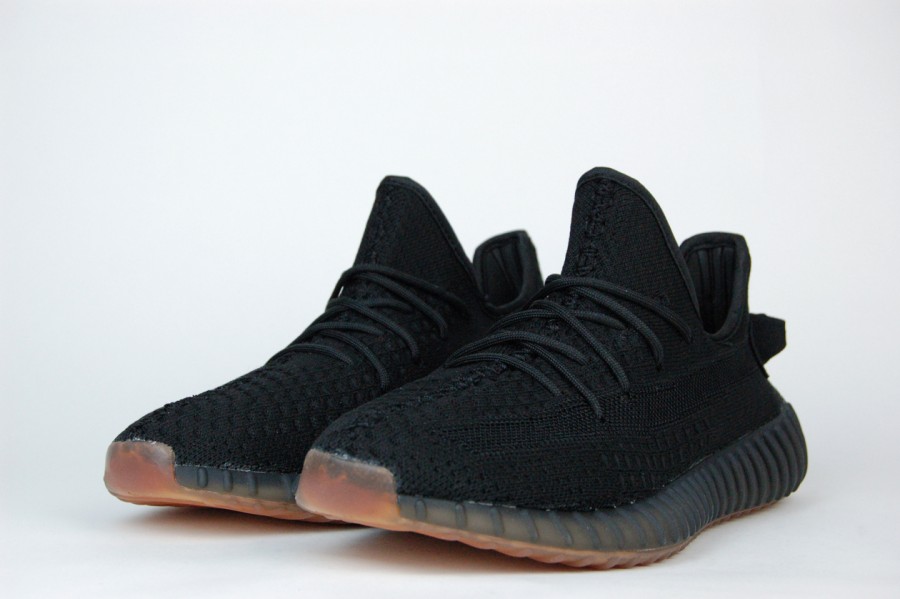 кроссовки Adidas Yeezy 350 boost v2 Black / Ftwr Brown