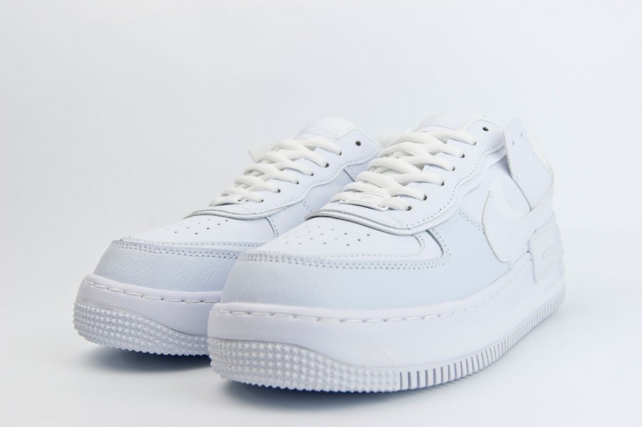 кроссовки Nike Air Force 1 Wmns Shadow Triple White