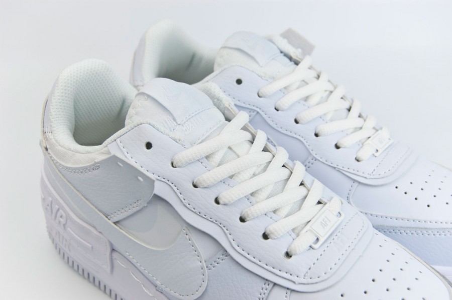 кроссовки Nike Air Force 1 Wmns Shadow Triple White