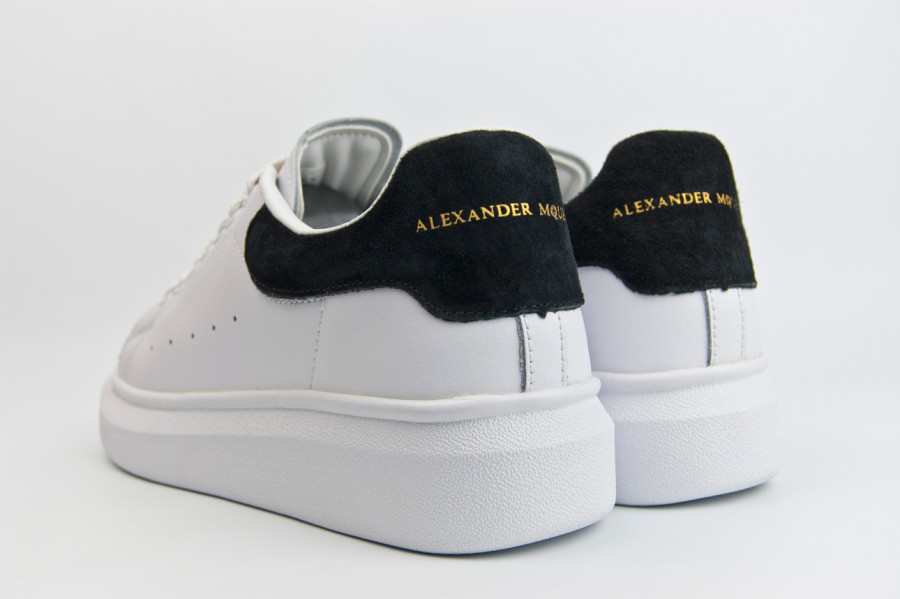 кроссовки Alexander McQueen Oversize Sneakers White / Black