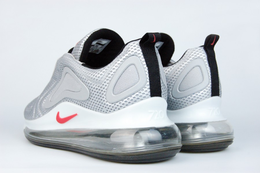 кроссовки Nike Air Max 720 Silver