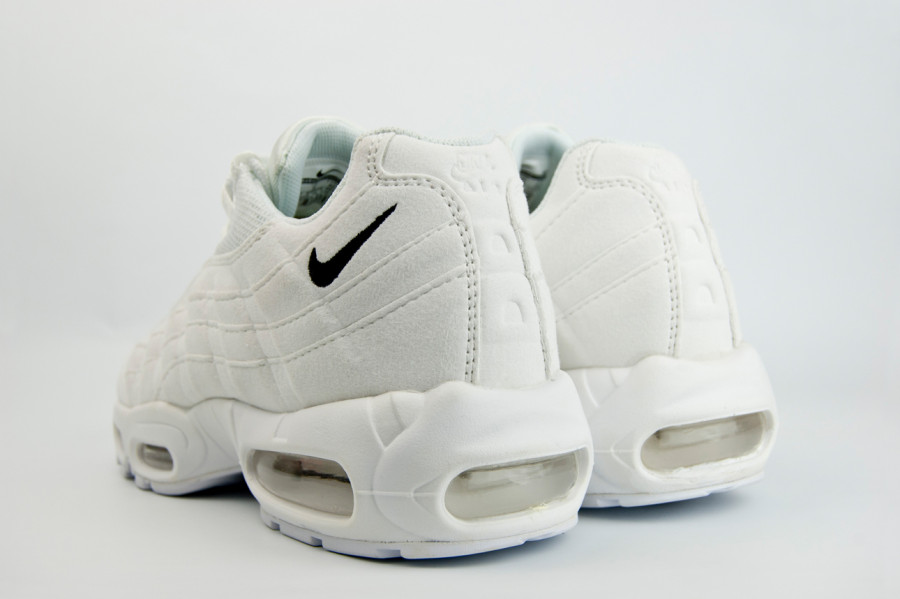 кроссовки Nike Air Max 95 Wmns Triple White