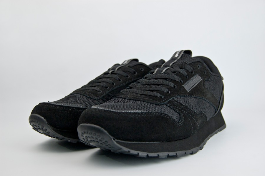 Кроссовки Reebok Classic Suede Triple Black