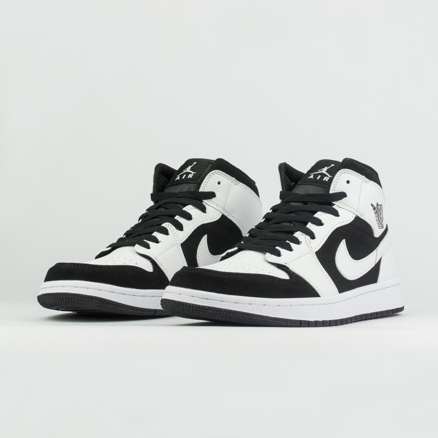 кроссовки Nike Air Jordan 1 White / Black