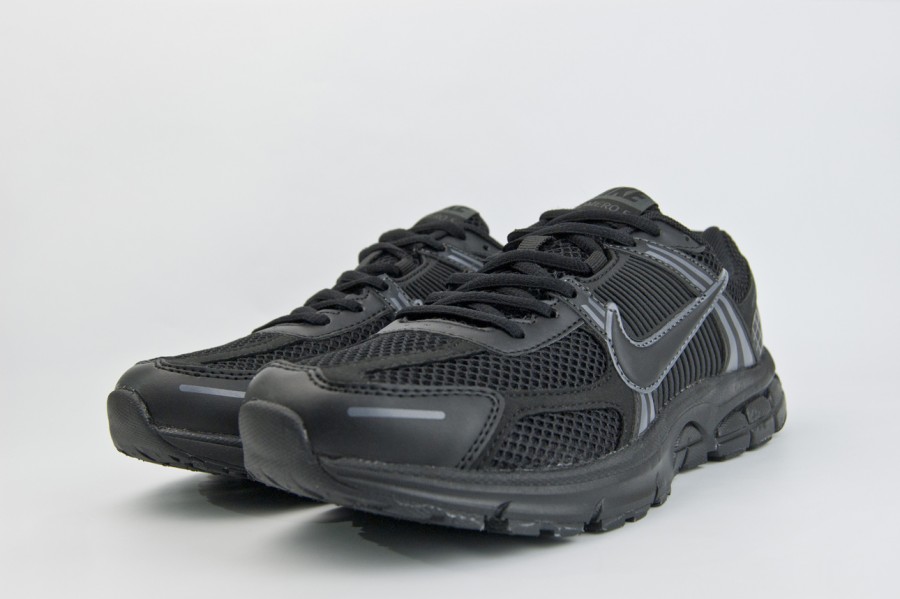 кроссовки Nike Zoom Vomero 5 SP Triple Black