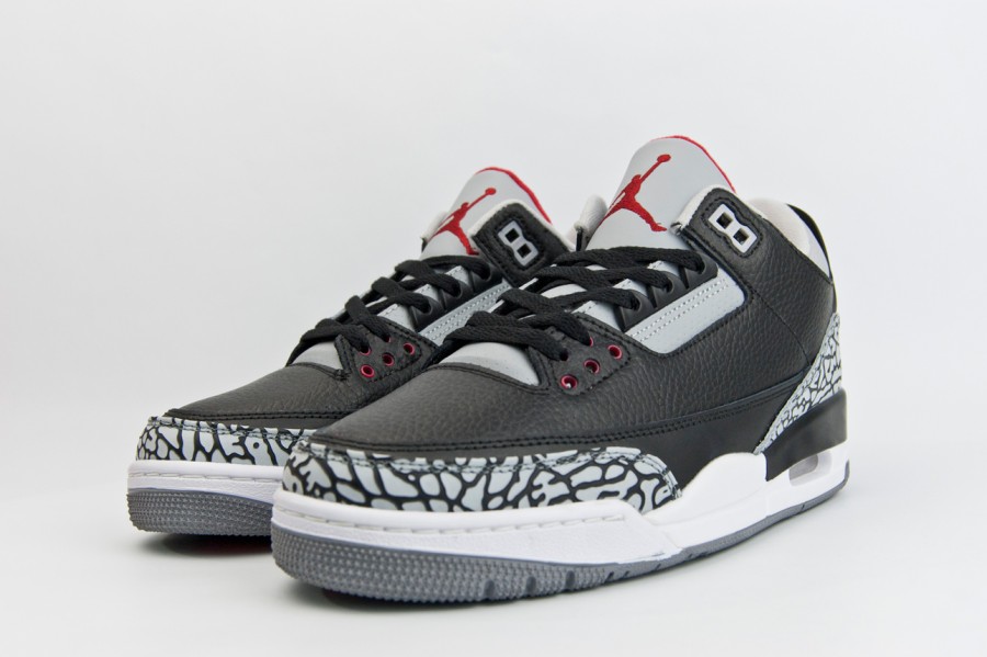Кроссовки Nike Air Jordan 3 Wmns Black / White