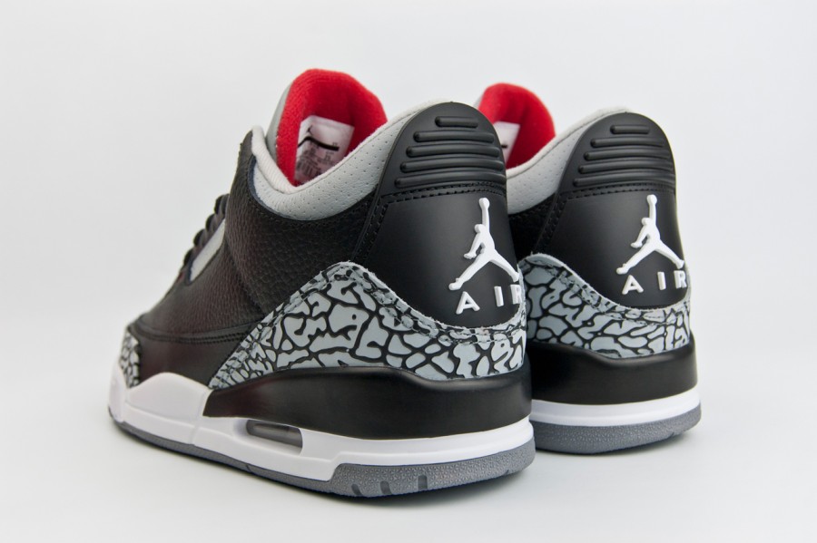 Кроссовки Nike Air Jordan 3 Wmns Black / White