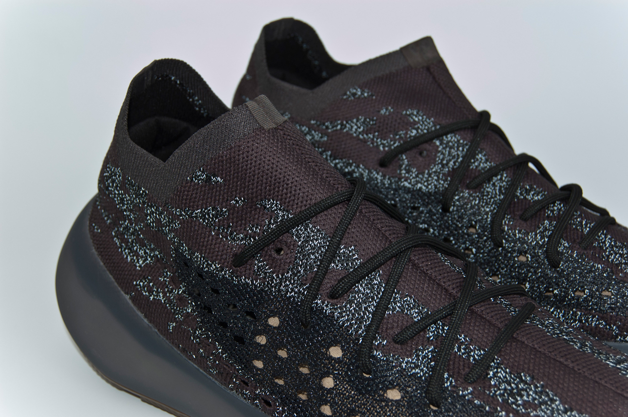 yeezy boost 380 onyx reflective