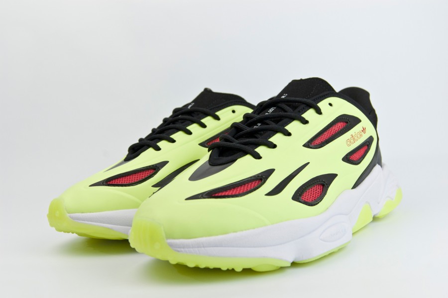 кроссовки Adidas Ozweego Celox Volt