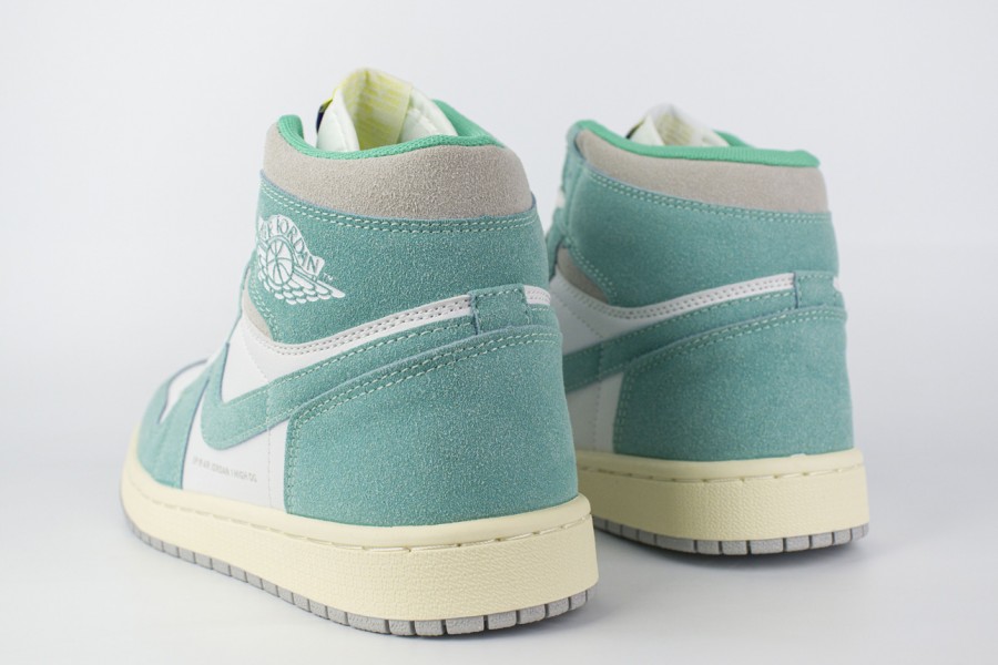 кроссовки Nike Air Jordan 1 Mid Wmns Mint