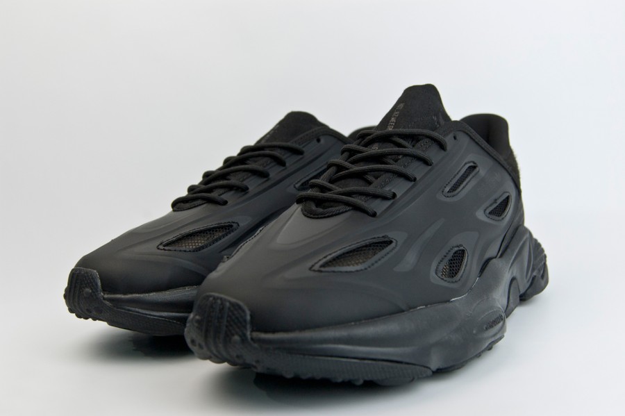 кроссовки Adidas Ozweego Celox Triple Black