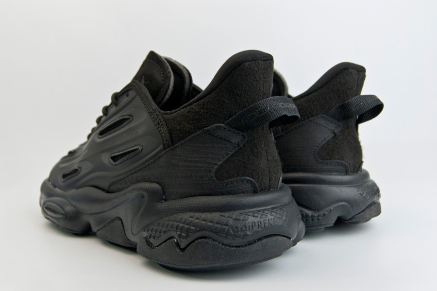 кроссовки Adidas Ozweego Celox Triple Black