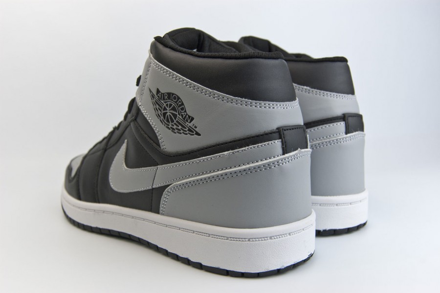 кроссовки Nike Air Jordan 1 Grey / Black