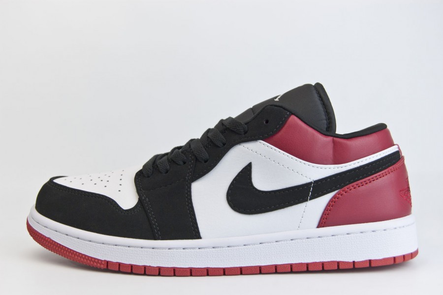 кроссовки Nike Air Jordan 1 Low Black Toe