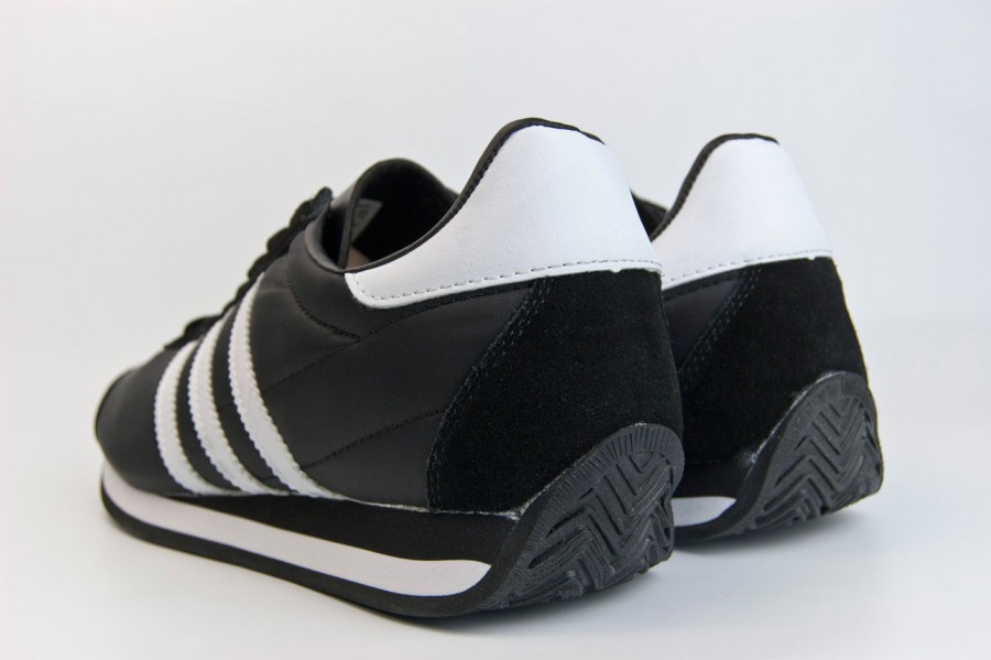 кроссовки Adidas Nite Jogger Classic Black / White