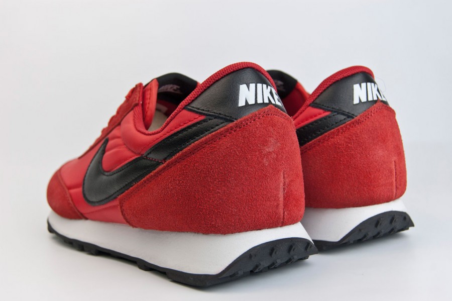 кроссовки Nike DayBreak Red / Black