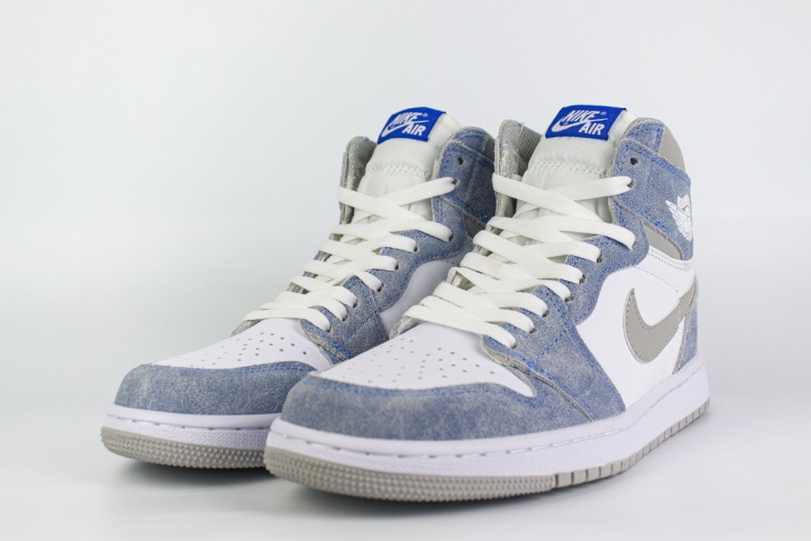 кроссовки Nike Air Jordan 1 Wmns Hyper Royal