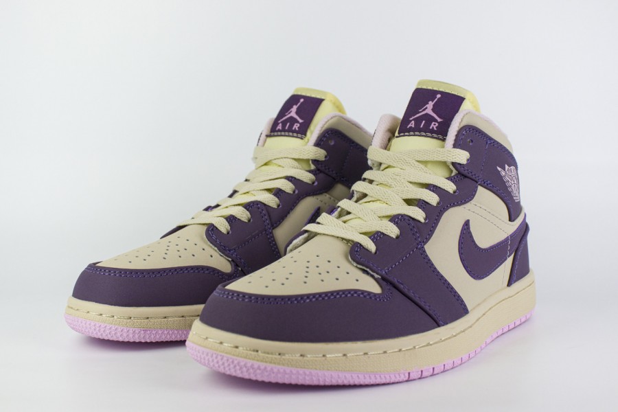 кроссовки Nike Air Jordan 1 Wmns Pro Purple / Desert Sand