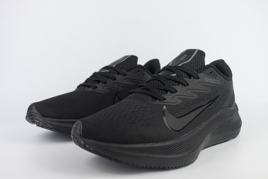 кроссовки Nike Zoom Winflo 7 Triple Black