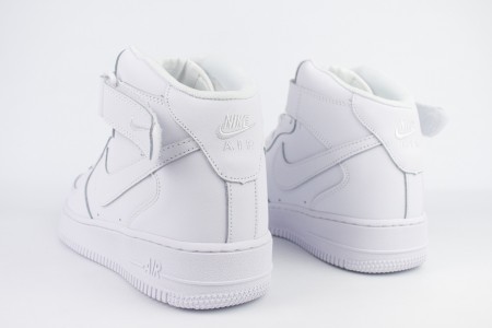 кроссовки Nike Air Force 1 Mid with Fur Triple White