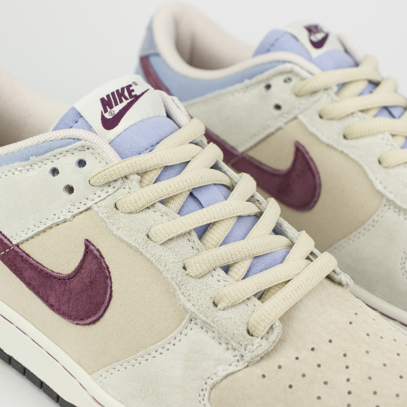 Кроссовки Nike SB Dunk Low Grey / Red