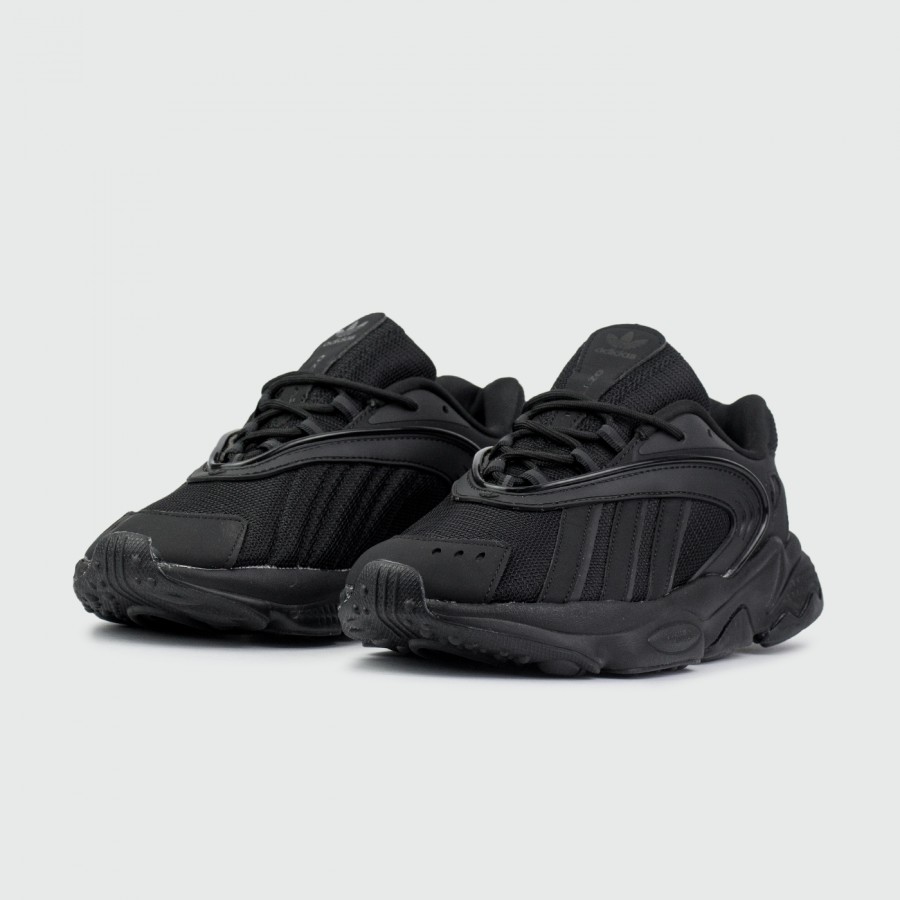 кроссовки Adidas Oztral Triple Black