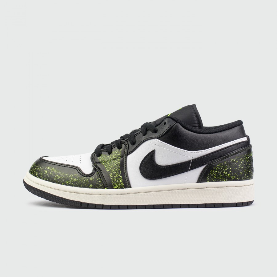 кроссовки Nike Air Jordan 1 Low Wh. / Black / Green