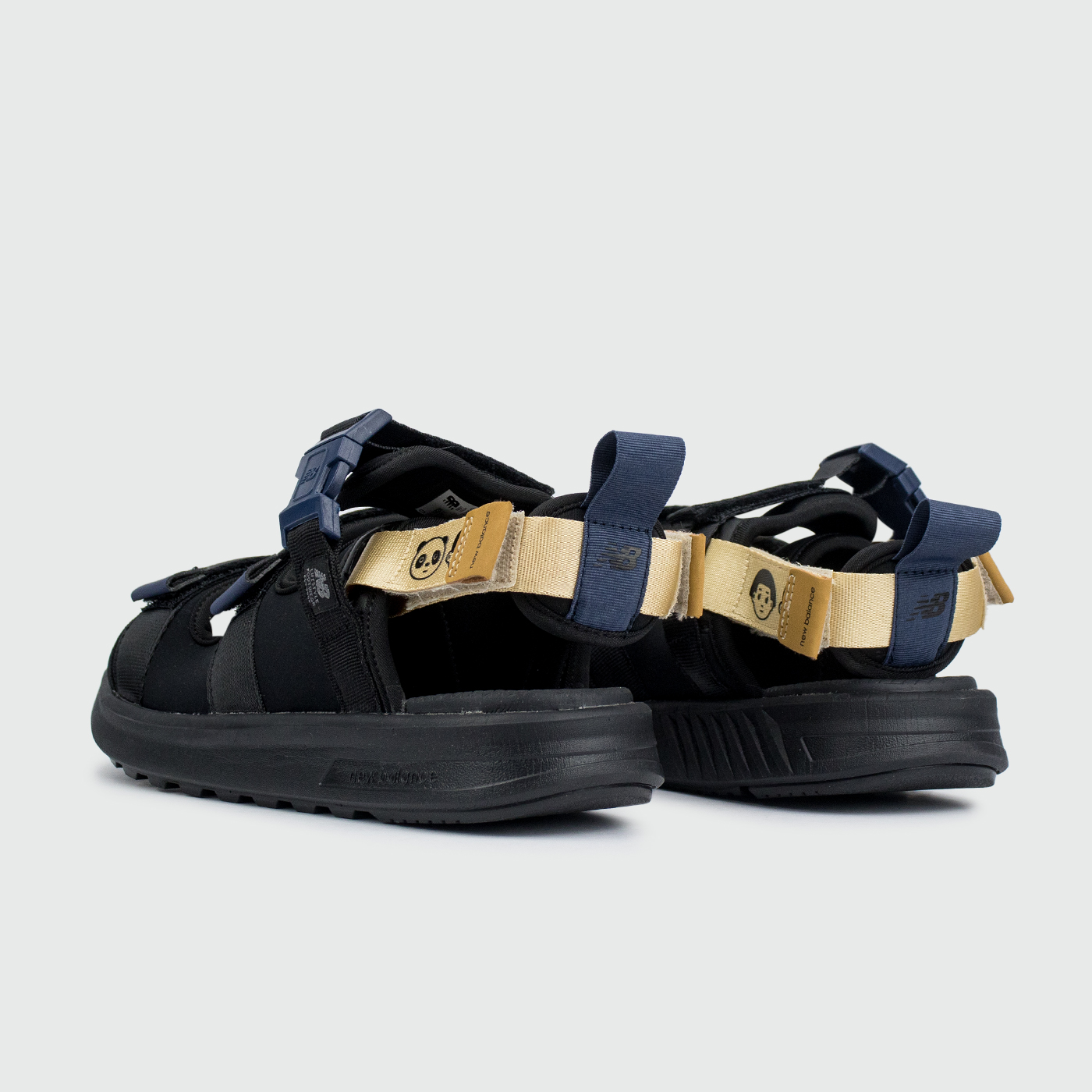 Сандалии New Balance 750 Black Gold Сандалии New Balance 750 Black Gold