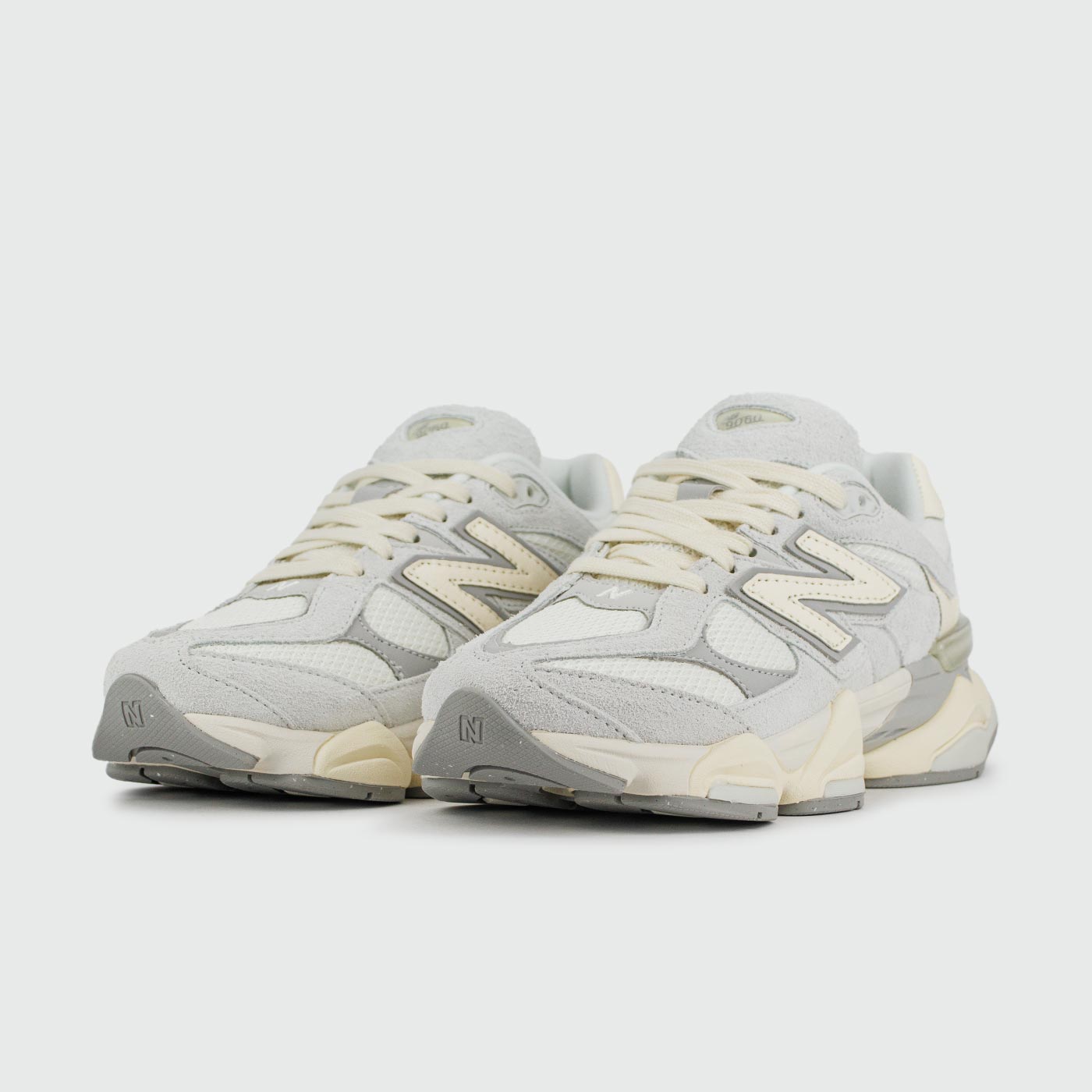Кроссовки New Balance 9060 L.Grey Wmns Кроссовки New Balance 9060 L.Grey Wmns