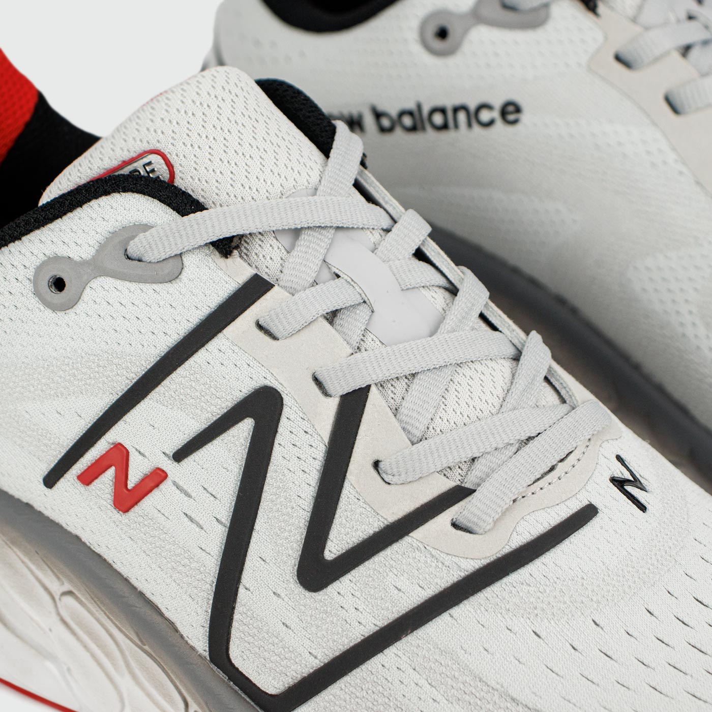 Кроссовки New Balance Fresh Foam x More V4 Grey Red Кроссовки New Balance Fresh Foam x More V4 Grey Red