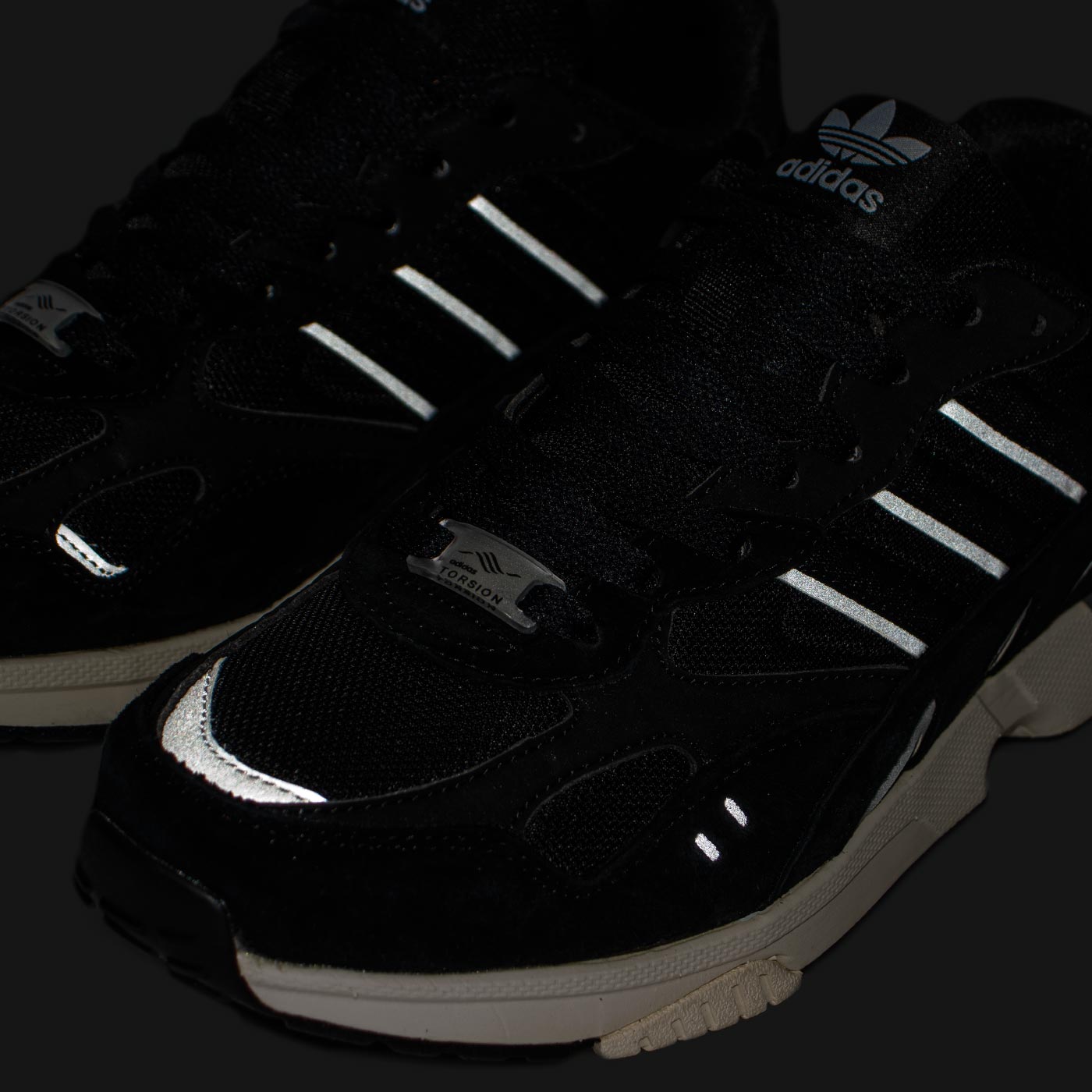 Кроссовки adidas TORSION SUPER Black / White