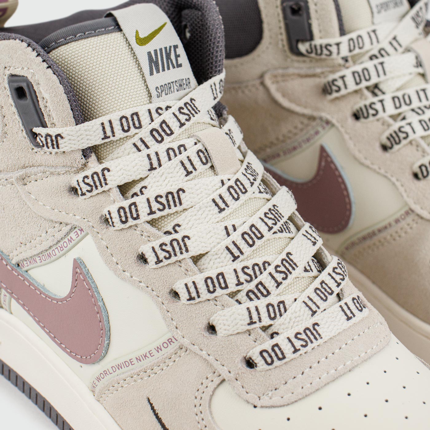 Кроссовки Nike Air Force 1 Mid Grey / Wh. with Fur Wmns