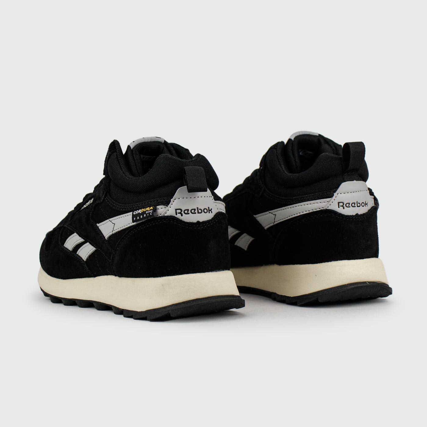 Кроссовки Reebok Classic Utility Suede Black / White with Fur