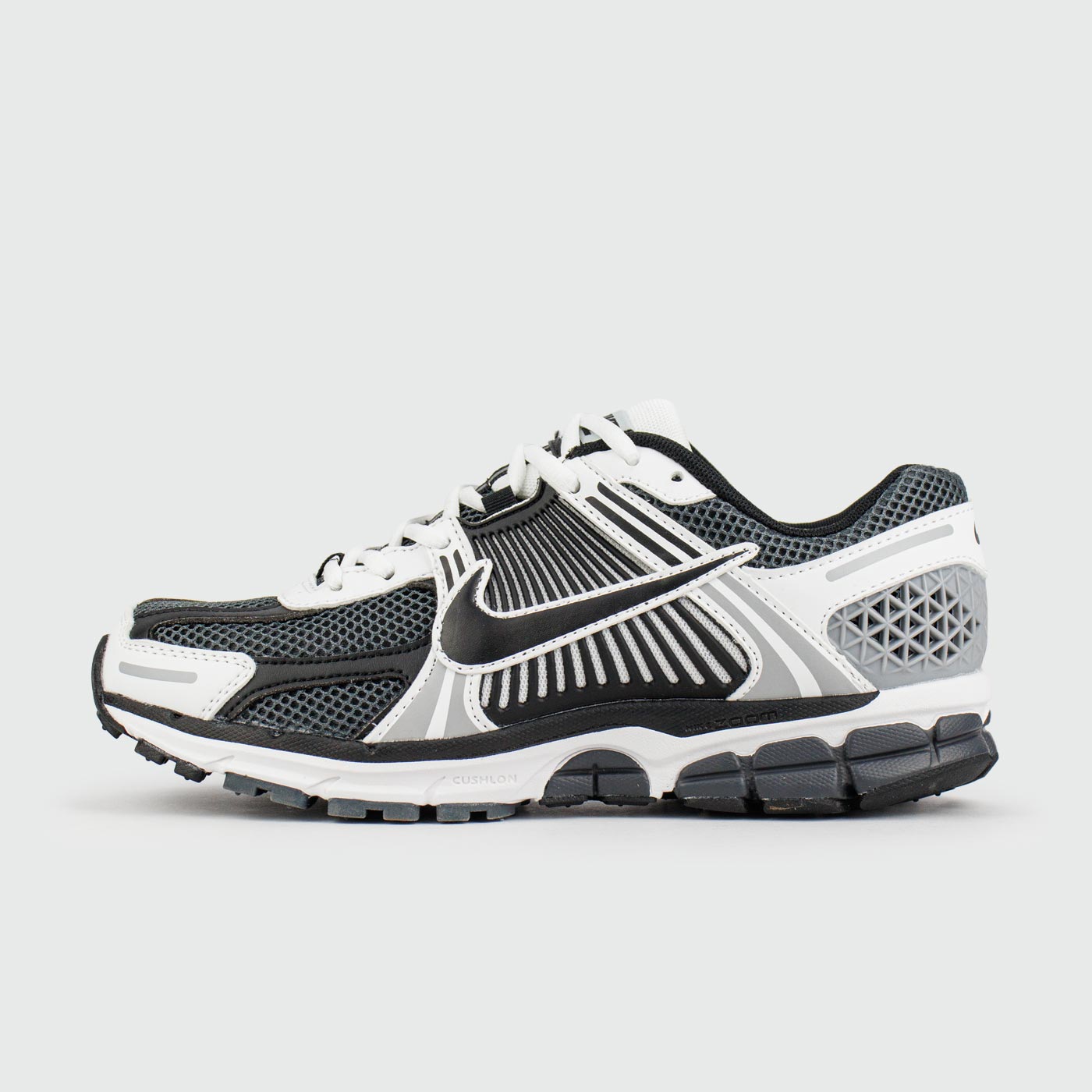 Кроссовки Nike Zoom Vomero 5 Black White