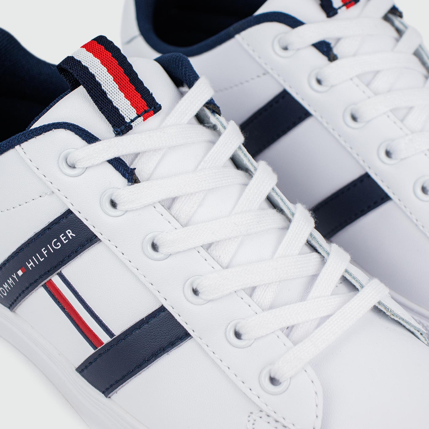 Кеды Tommy Hilfiger Essential Sneaker White / Blue