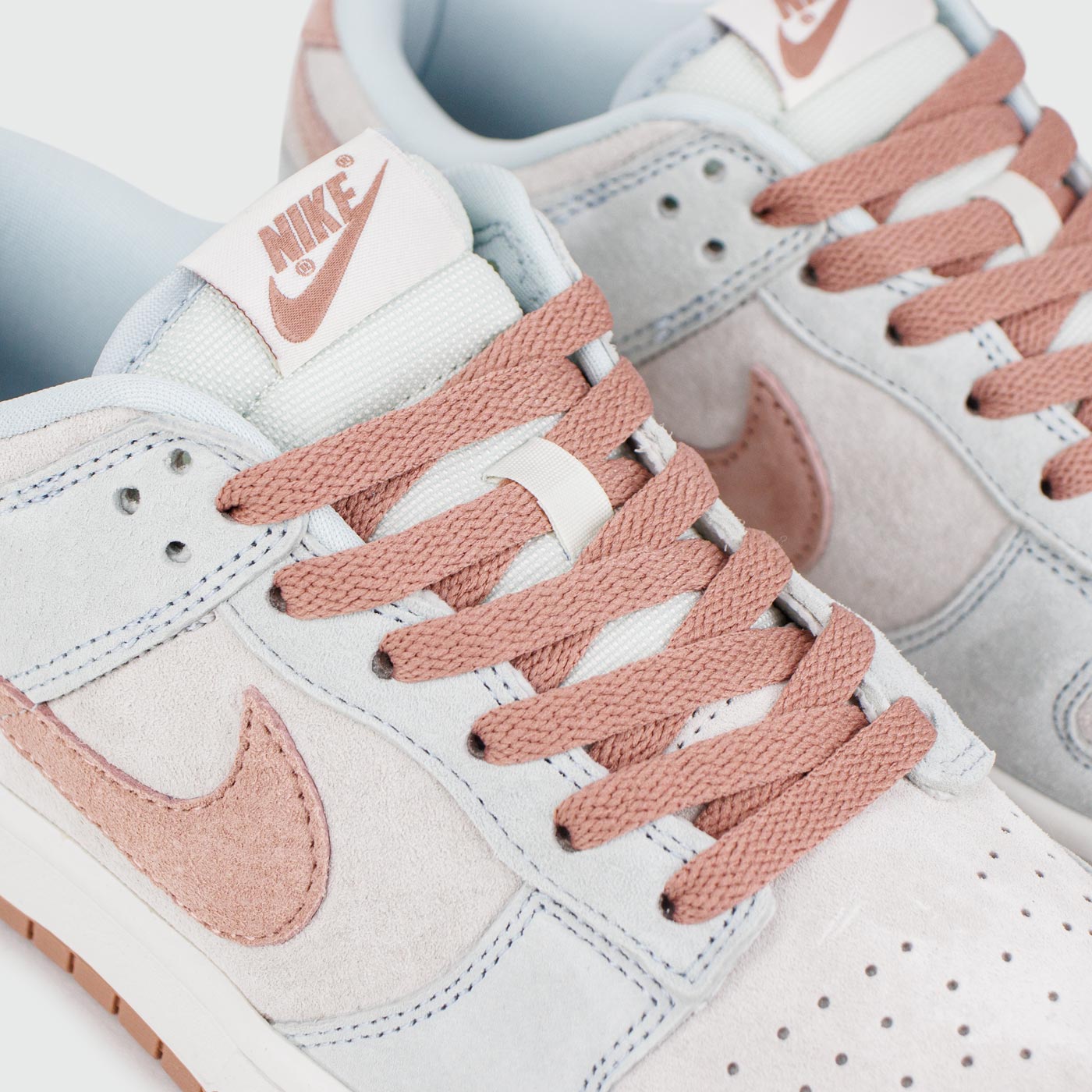 Кроссовки Nike Dunk Low Light Grey Pink Wmns Кроссовки Nike Dunk Low Light Grey Pink Wmns
