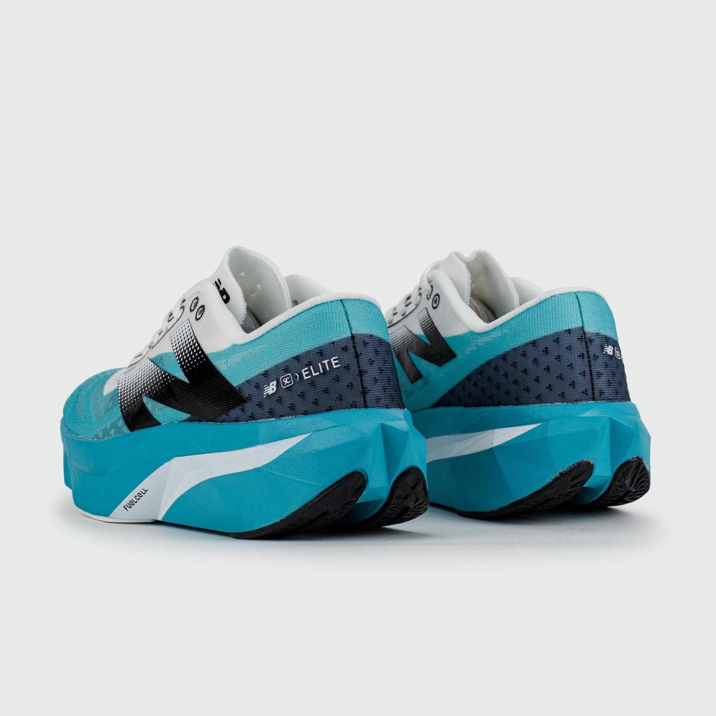 Кросовки New Balance Fuelcell Rebel V4 White Blue Wmns Кросовки New Balance Fuelcell Rebel V4 White Blue Wmns
