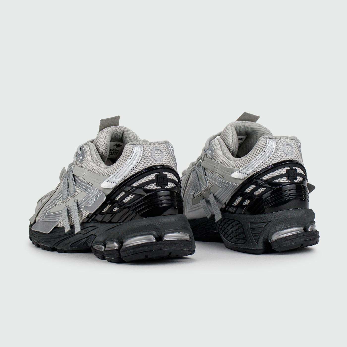 Кроссовки New Balance 1906A Grey / Black Кроссовки New Balance 1906A Grey / Black
