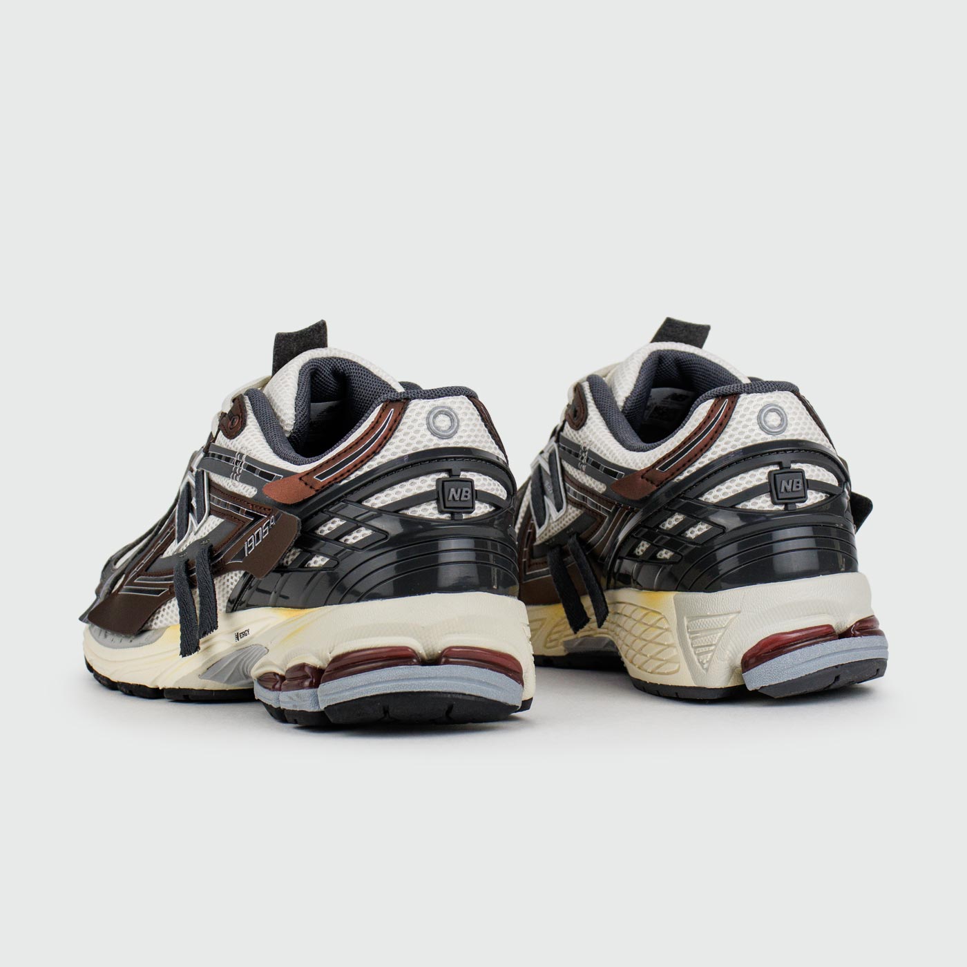 Кроссовки New Balance 1906A White / Brown