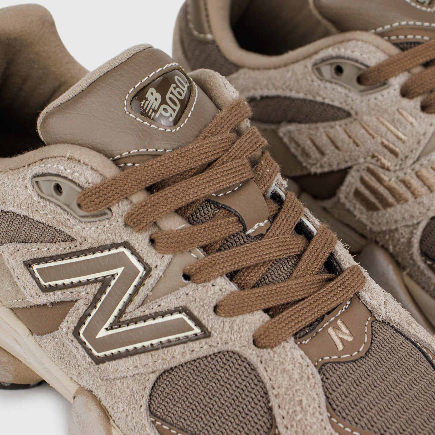 Кроссовки New Balance 9060 Brown oldest Wmns Кроссовки New Balance 9060 Brown oldest Wmns