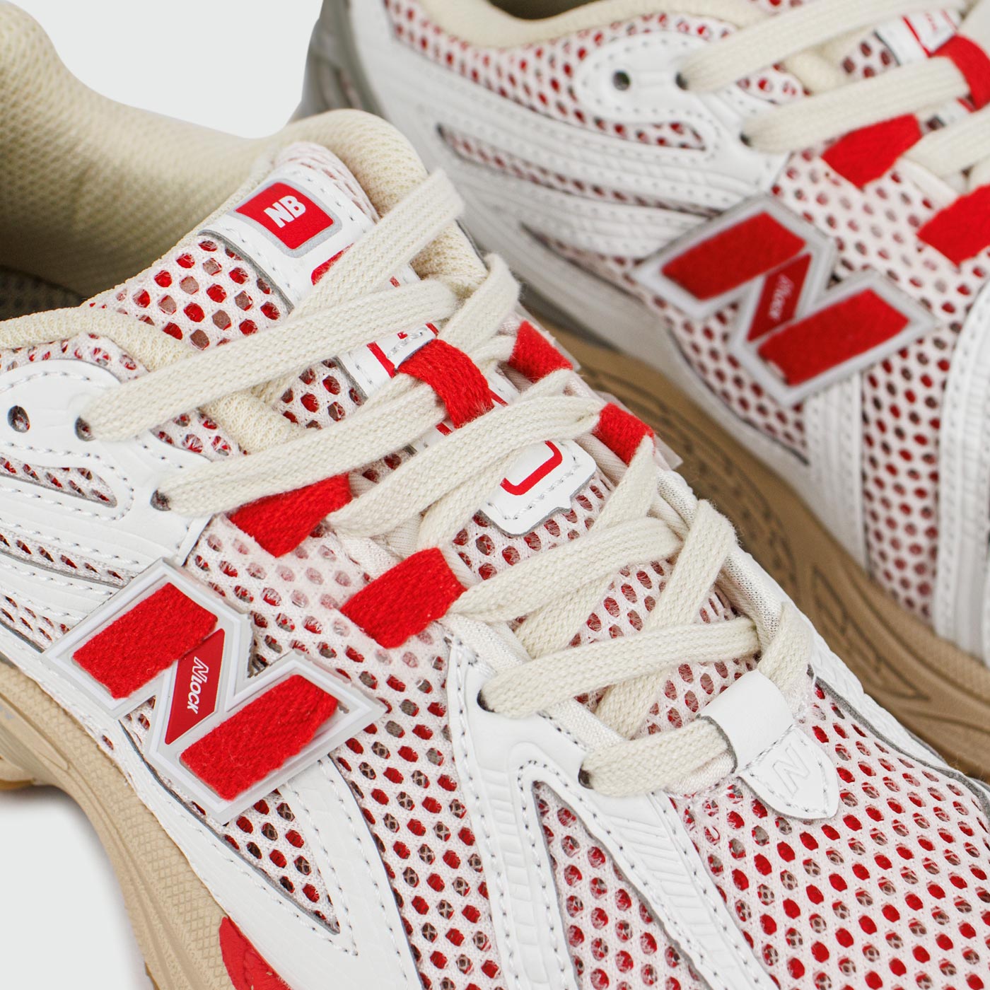 Кроссовки New Balance 1906R White Red Wmns