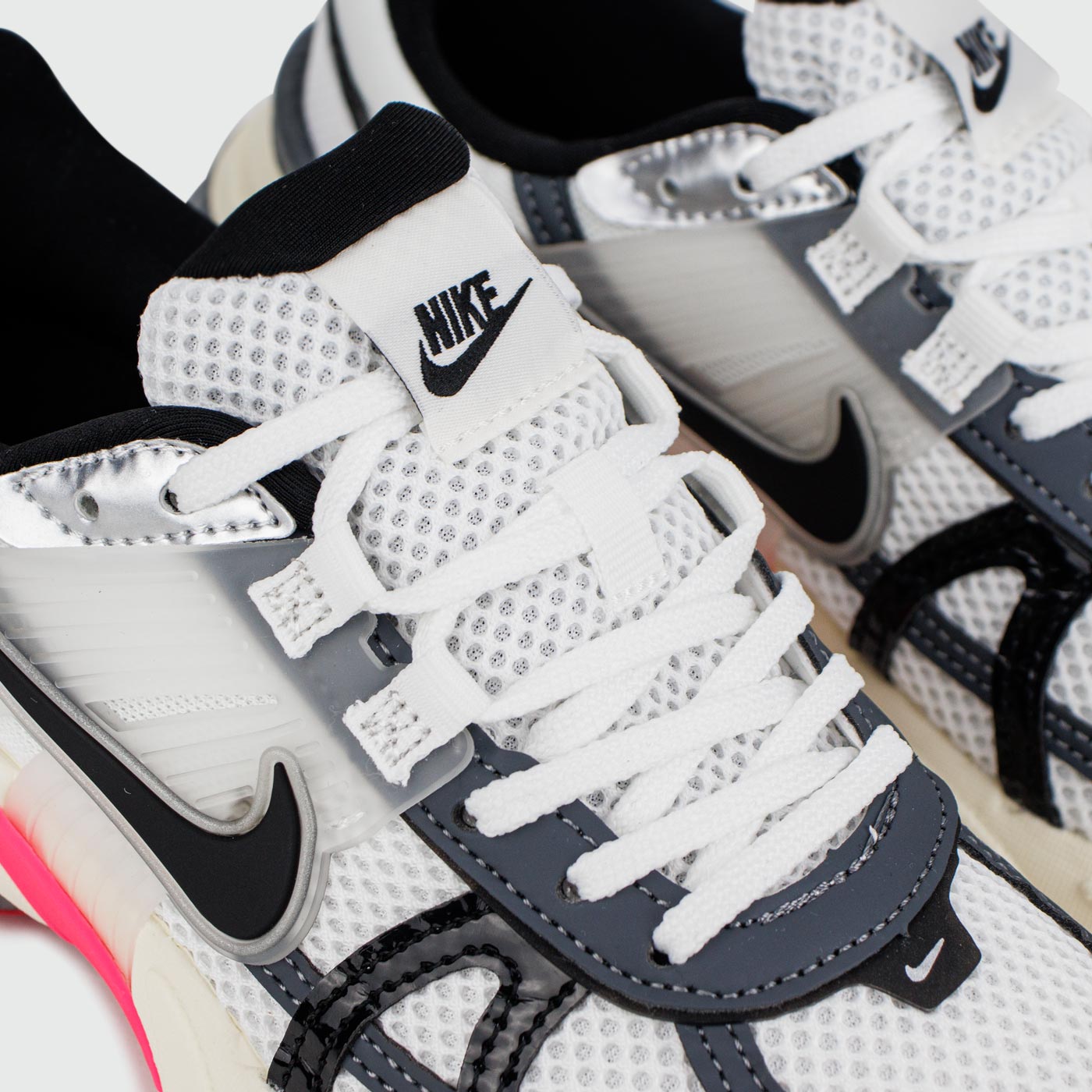 Кроссовки Nike V2K Run White Grey Wmns