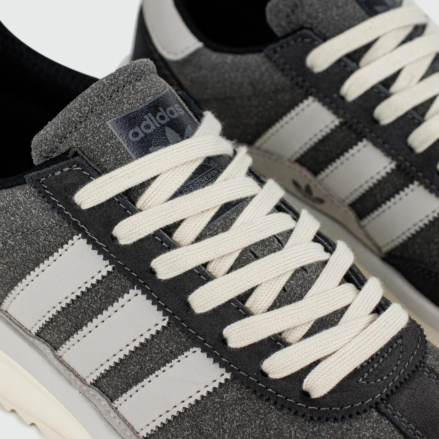 Кроссовки Adidas SL 72 Boost Grey Кроссовки Adidas SL 72 Boost Grey