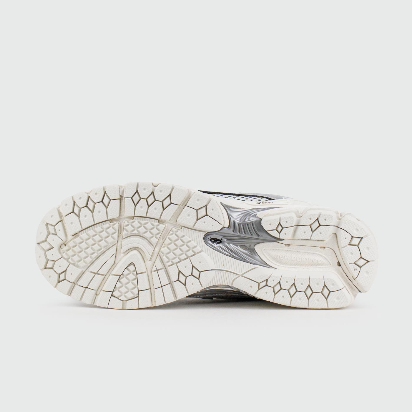 Кроссовки New Balance 1906R Silver Wmns Кроссовки New Balance 1906R Silver Wmns